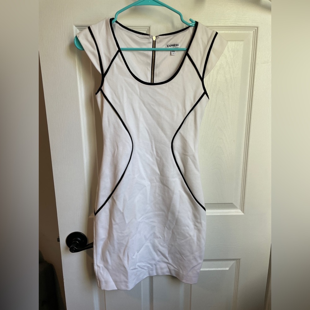 EXPRESS | Size 0 | Never Worn